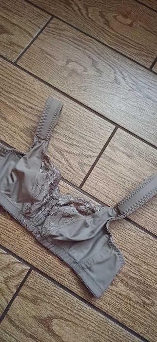 Brązowy biustonosz Abecita r. 80 A