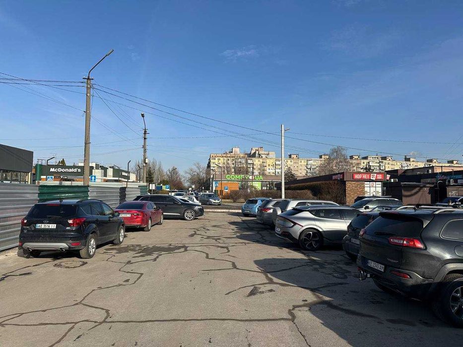 Аренда помещения, ж/м Покровский, ул. Юрия Кондратюка, возле дома 4