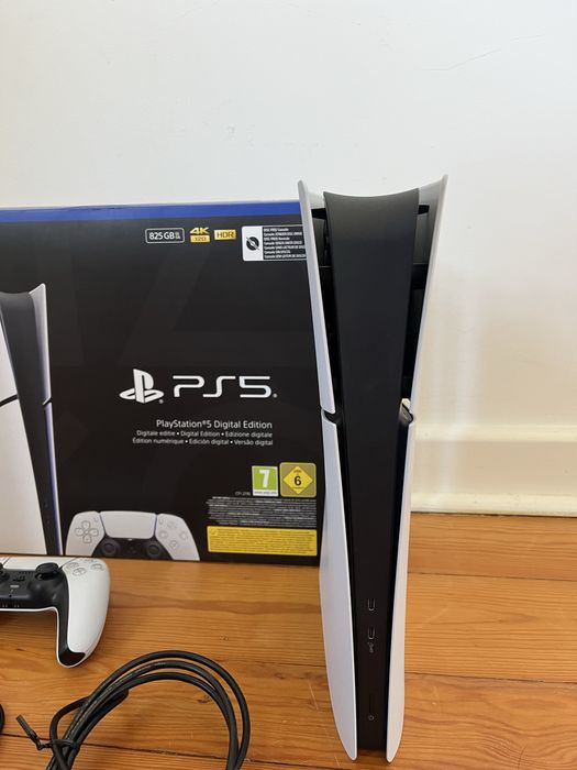 Ps5 Digital Edition (mod slim) 825gb - como nova c/garantia CeX ate 2030