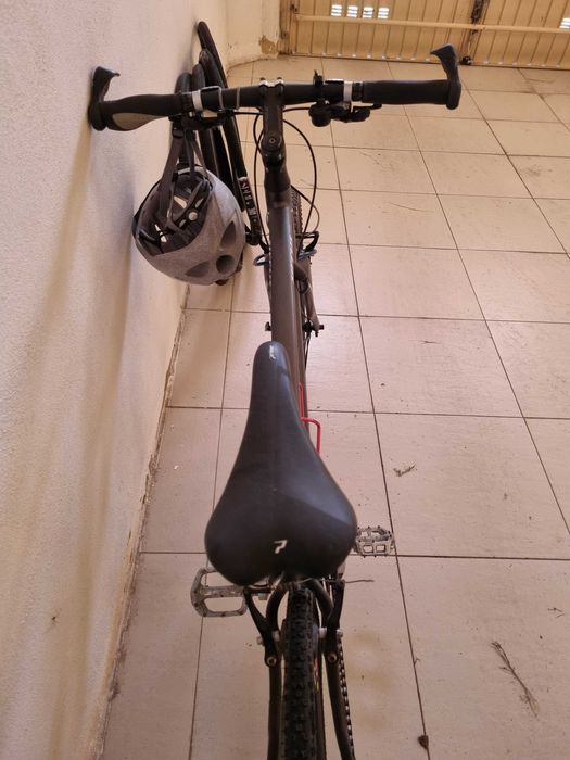 Specialized Sirrus Comp Tamanho M + acessórios