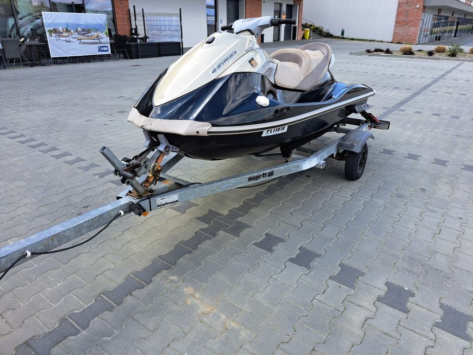 Skuter wodny Yamaha VX1100 z przyczepką
