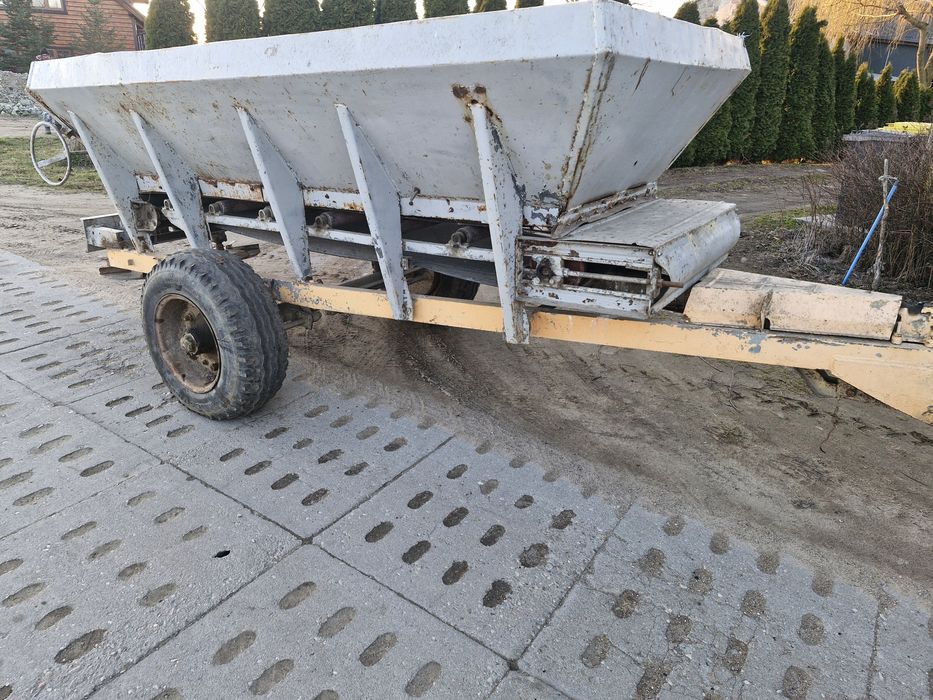 Rozsiewacz wapna rcw 3