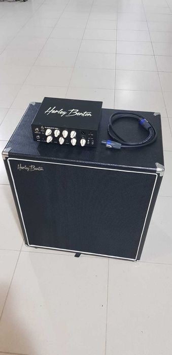 Amplificador p/ Baixo 800W Harley Benton + Coluna 450W