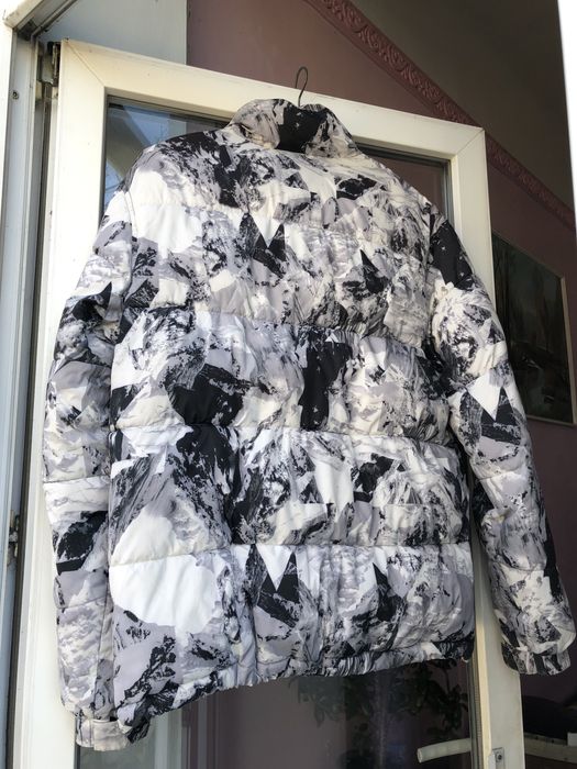 Пуховик House brand