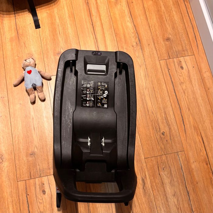 Fotelik skorupa nosidełko avionaut Cosmo 2.0 z bazą isofix