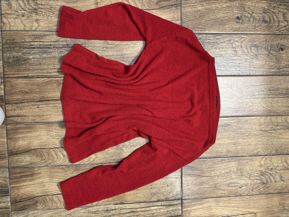Czerwona bluzka basic