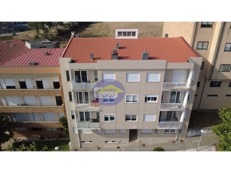Apartamento T4 em São João de Ver