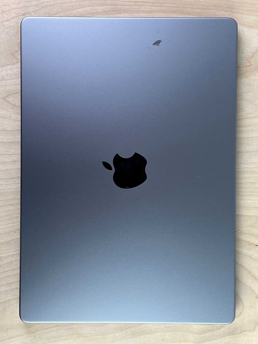 2023 MacBook Pro A2918 14" M3 16GB 1000GB