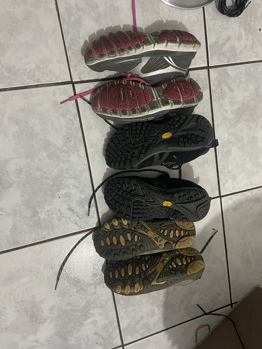 Sapatilhas merrell,skechers  n36 e nike n33