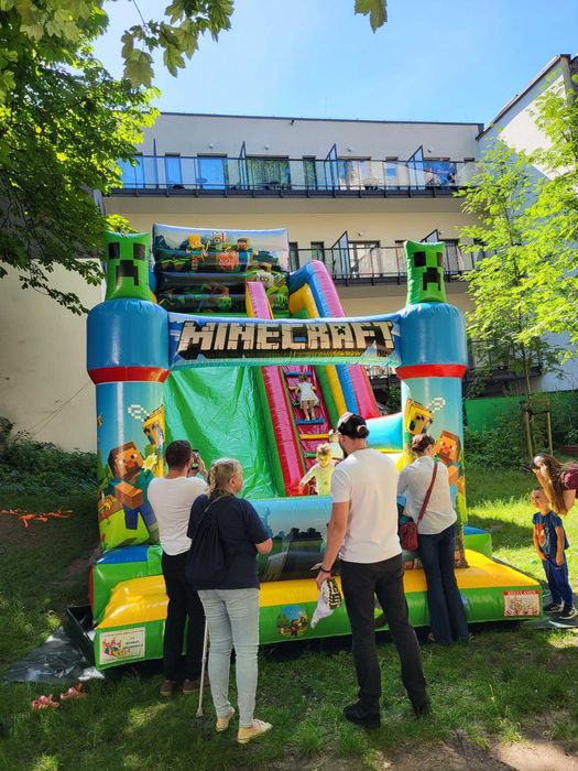 Dmuchana zjeżdzalnia Dmuchany Plac zabaw Dmuchany tor przeszkód  Dmuchańce eventy