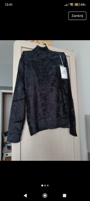 Miekki puszysty półgolf czarny