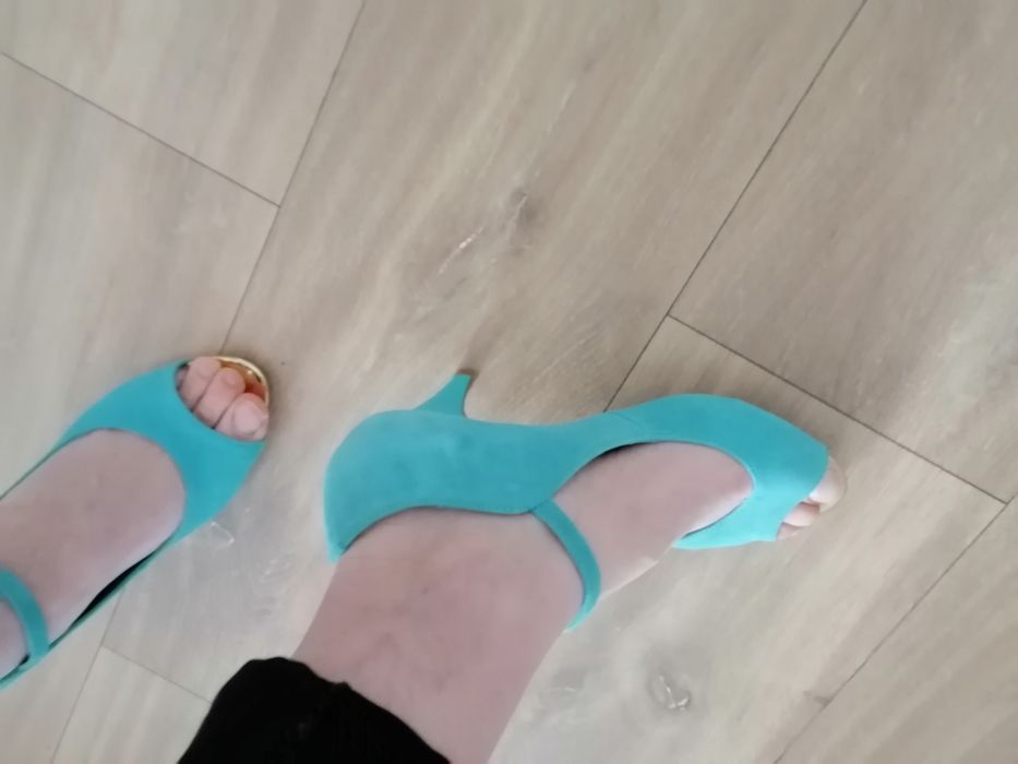 skórzane sandały na niskim obcasie,do tańca na wesele,komunię,stabilne