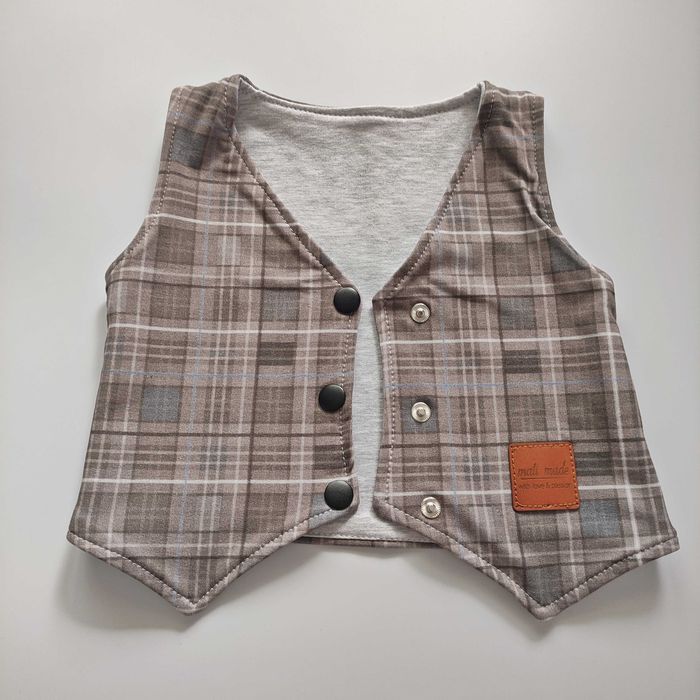 Elegancka KAMIZELKA garniturowa, brązowa krata chrzest ślub roczek 92