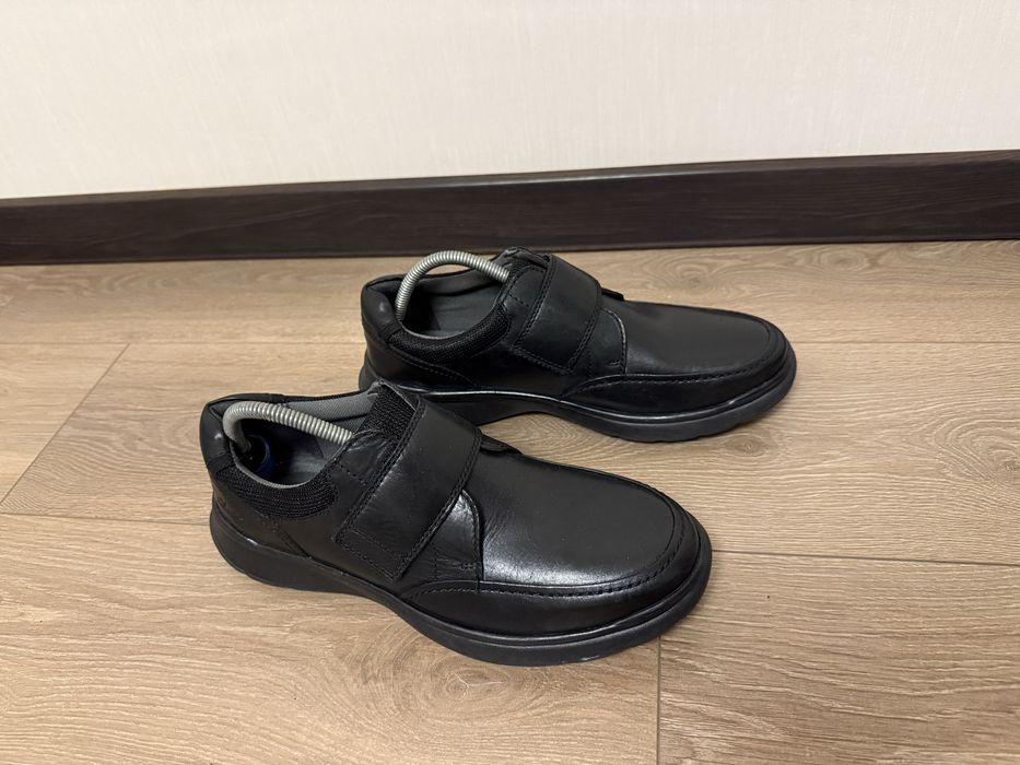 Туфлі на липучках clarks 43 розмір