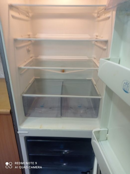 Sprzedam lodówkę i pralkę obie sprawne