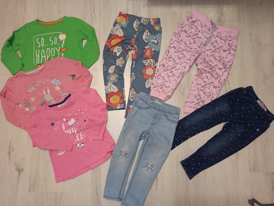 Sprzedam zestaw spodni i bluzek r. 92