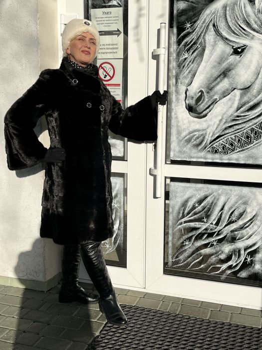 Ідеальна чорна норкова шуба, Италия,поперечка, шубка норка