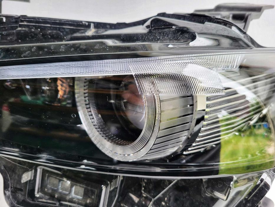 Mazda 3 Фари передні