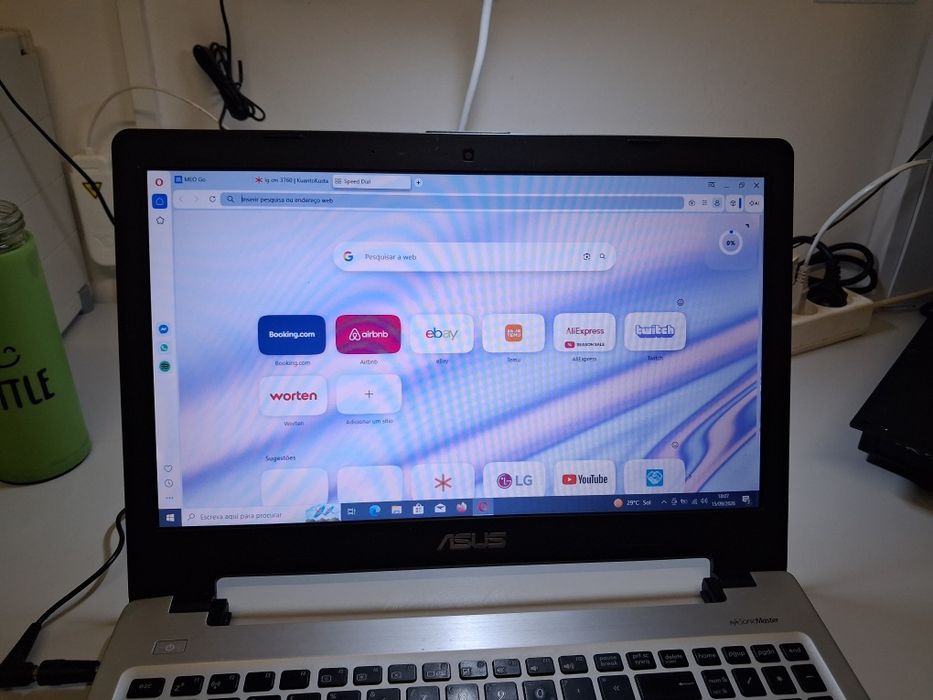 ASUS I7 8GB de ram