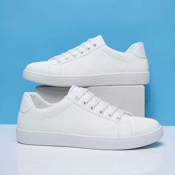 Wysokiej jakości Biały i czarny trampki R 38+42