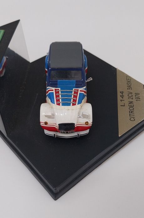 Miniatura da Vitesse Citroen 2CV edição limitada