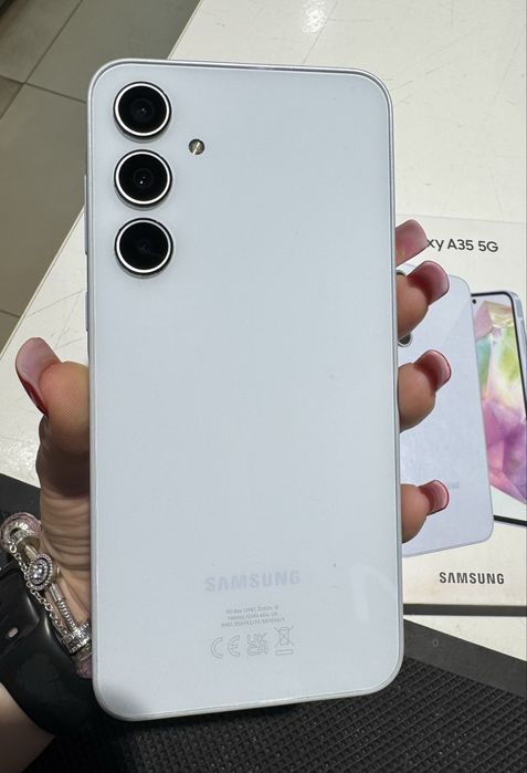 Продам Samsung A35 5G