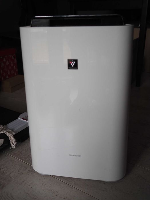 Oczyszczacz powietrza SHARP KC-D50EU-W z nawilżaniem ewaporacyjnym