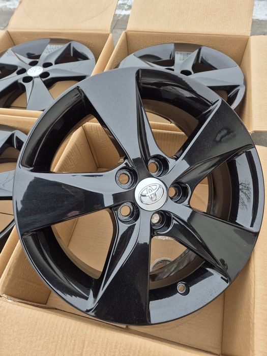 Felgi 16 5x100 Toyota  Corolla Yaris Celica MAtrix Prius Nowe Czarne | #T2