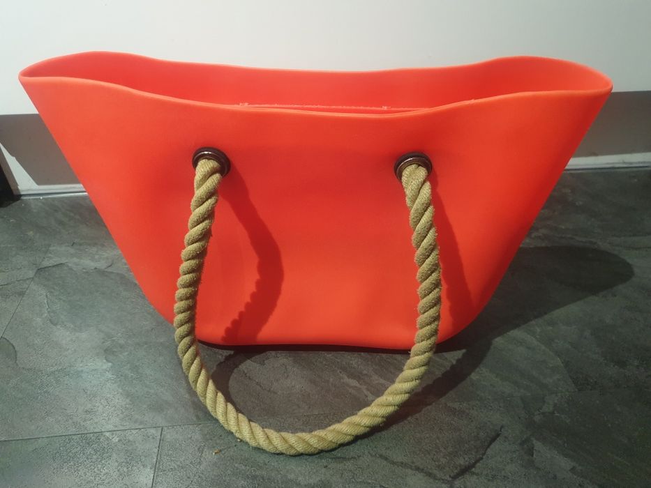 Torba gumowa na plażę neon sznurek bag torebka jelly