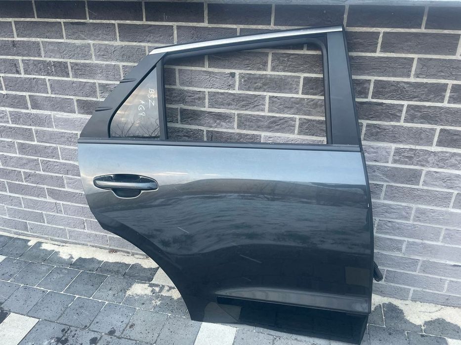 Двері задні для Kia NIRO || original Кіа Ніро 2 оригінал