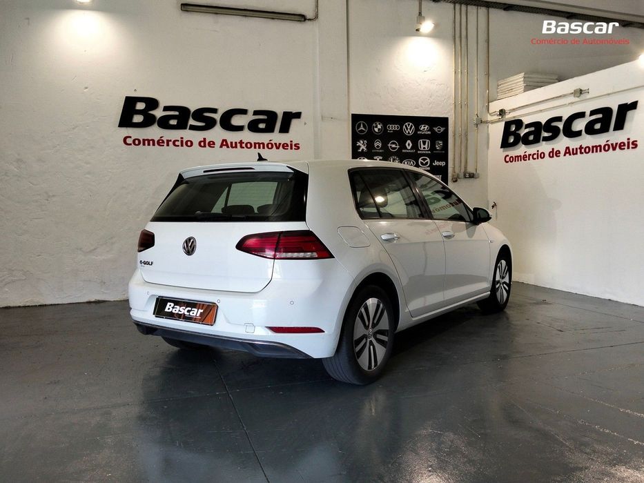 VW e-Golf AC/DC
