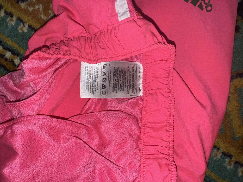 Шорти жіночі adidas 12 (40 р)