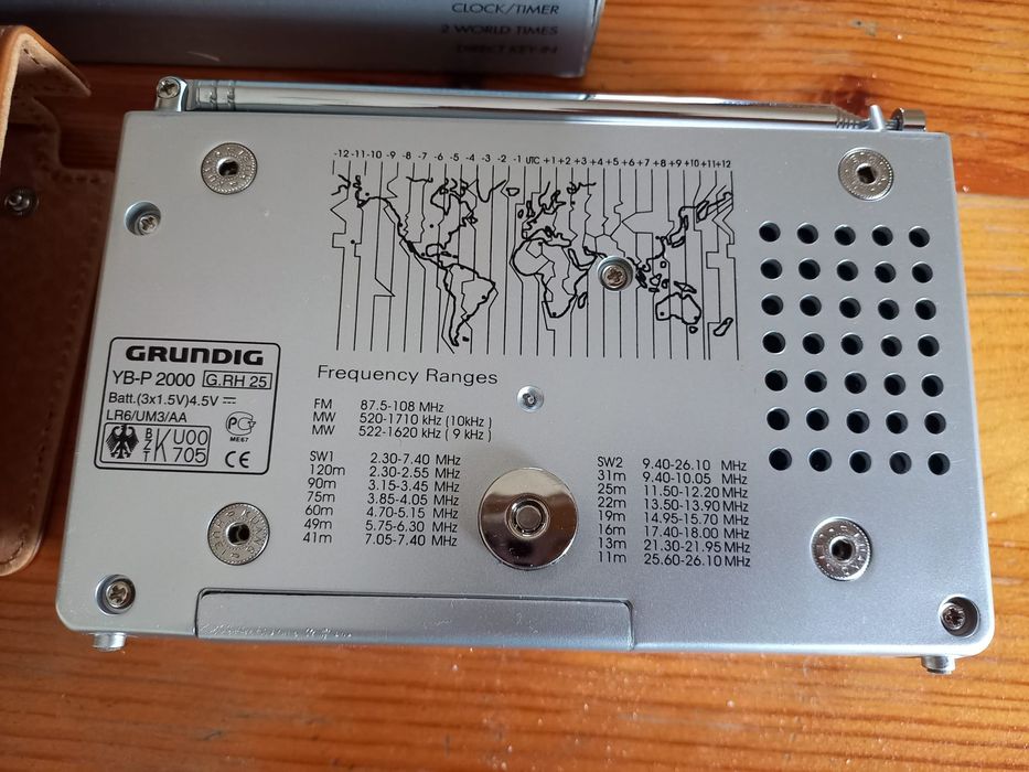 Radio Grundig World Receiver YB-P 2000