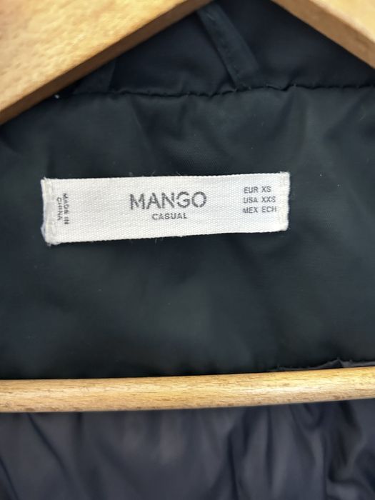 Zimowa kurtka mango Parka z odpinanym futerkiem z regulacją w pasie