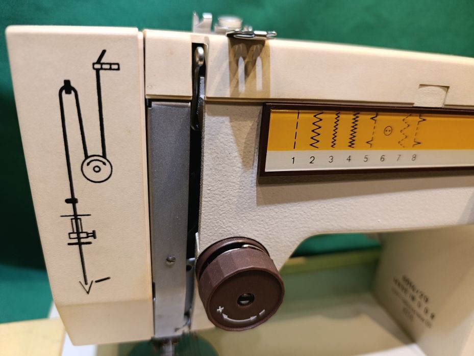 Maszyna do szycia Naumann zickzack kompletne