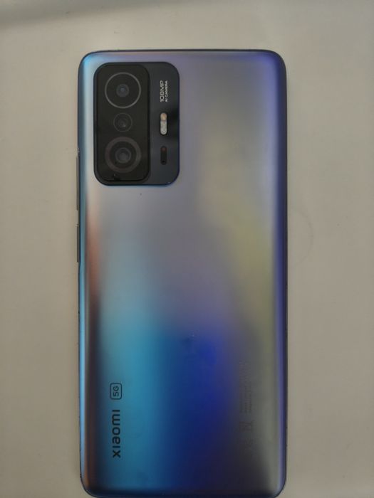 Телефон Xiaomi 11t pro