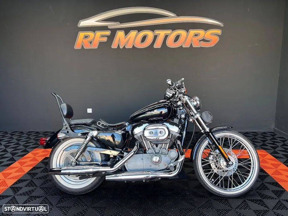 Harley-Davidson 883 Sportster