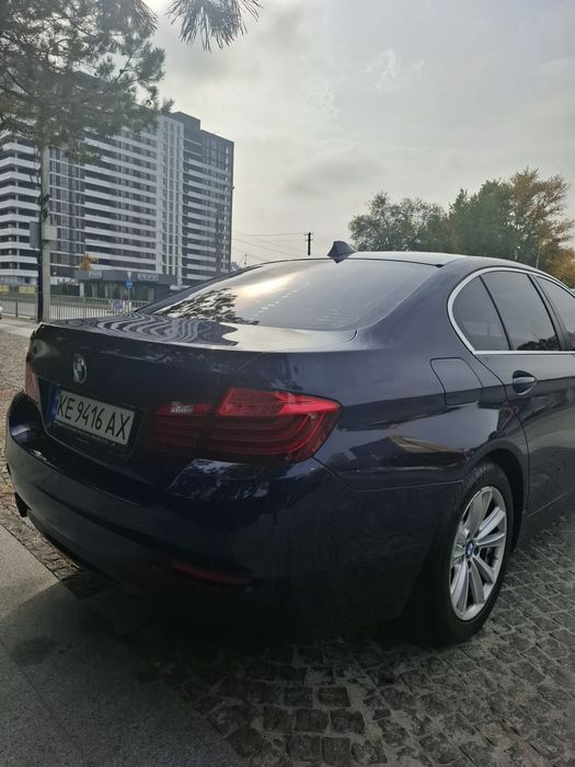 BMW 520i 2016 офіційна