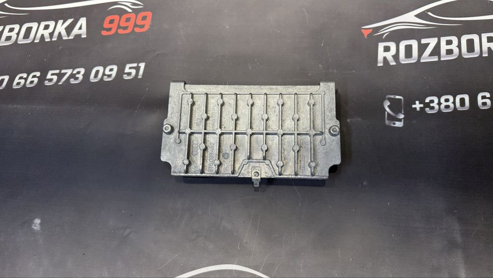 Блок модуль аудіомодуль підсилювач мультимедіа Audi A4 8T0035462 ауді а4