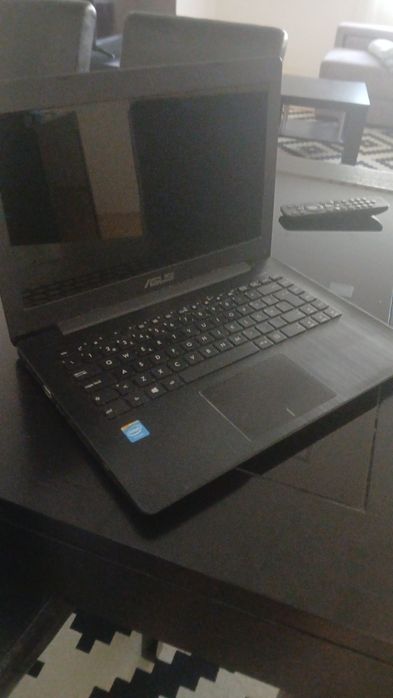 Laptop da asus .