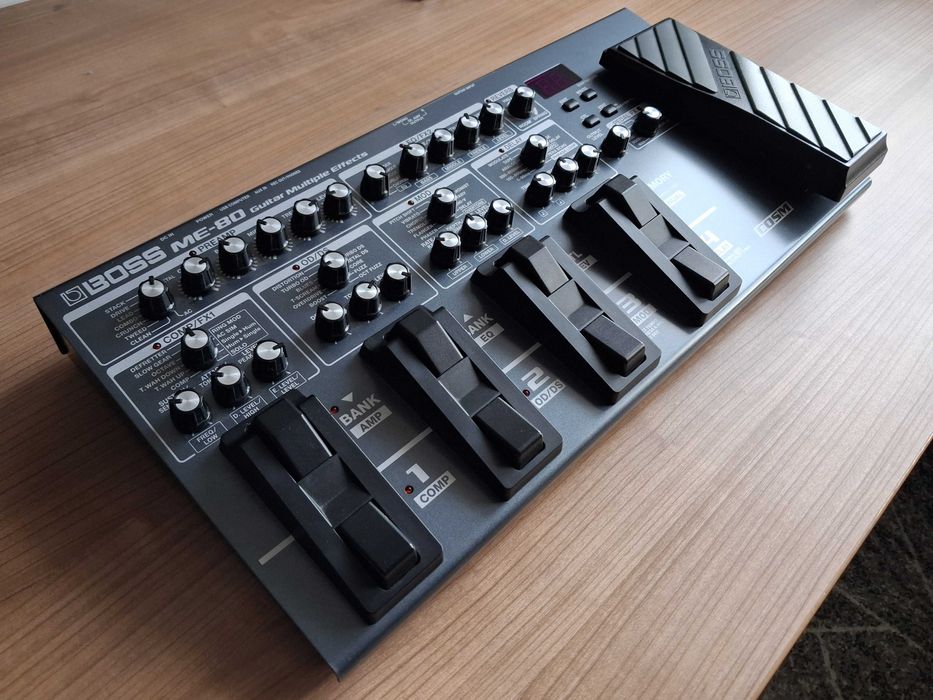 Multiefekt BOSS ME 80