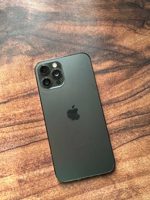 iPhone 12 Pro Max 128GB Silver Desbloqueado