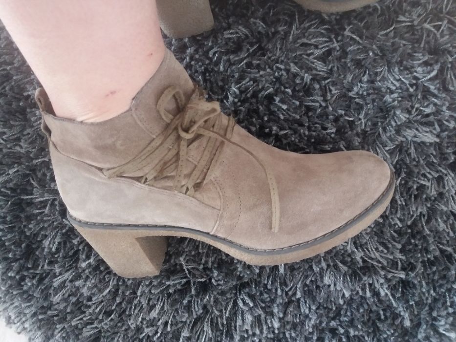 Skórzane botki rozm 41