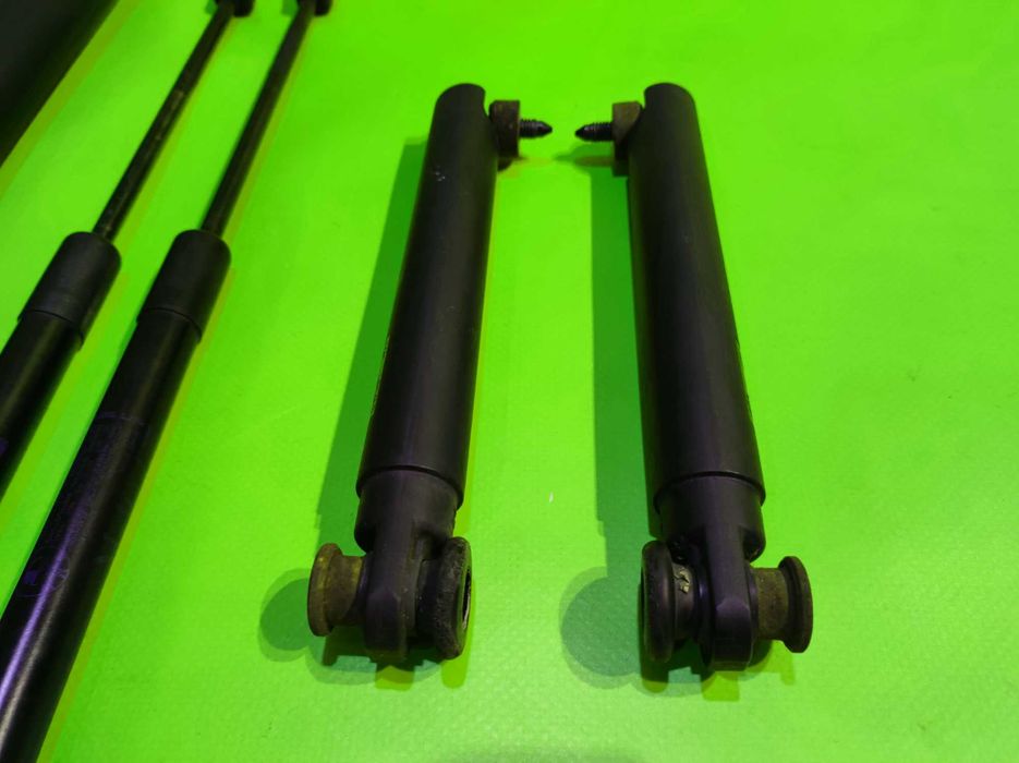 Амортизаторы капота BMW X5 E70 крышки багажника БМВ Х5 Е70 ляды: 15 ...