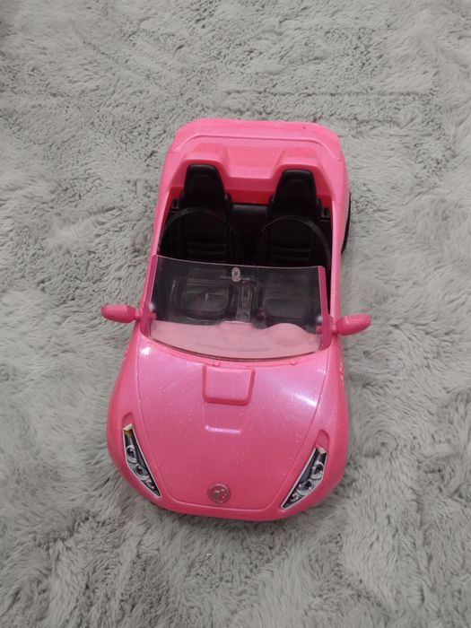 Kabriolet auto Barbie