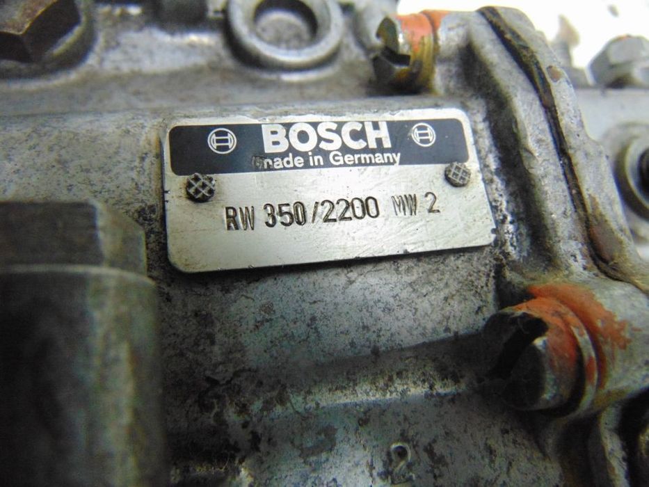 Mercedes w124 300D 5 cilindros ou w114/115 bomba