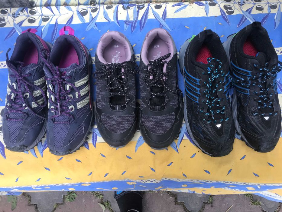 трекінгові  кросівки ADIDAS розмір 40 по устілці 25-25.5см