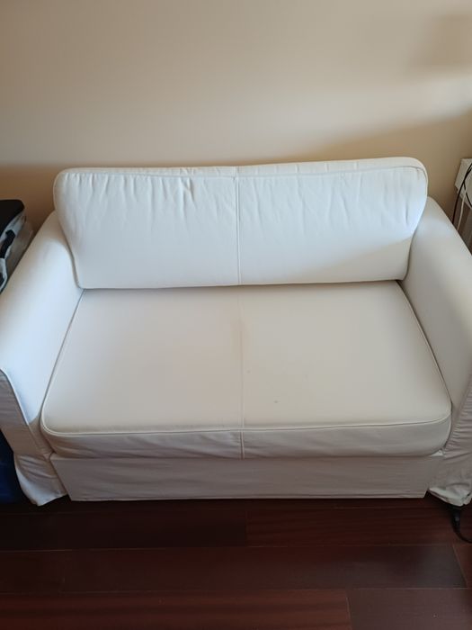 Oportunidade Sofá-cama ikea HAGALUND 2 lugares