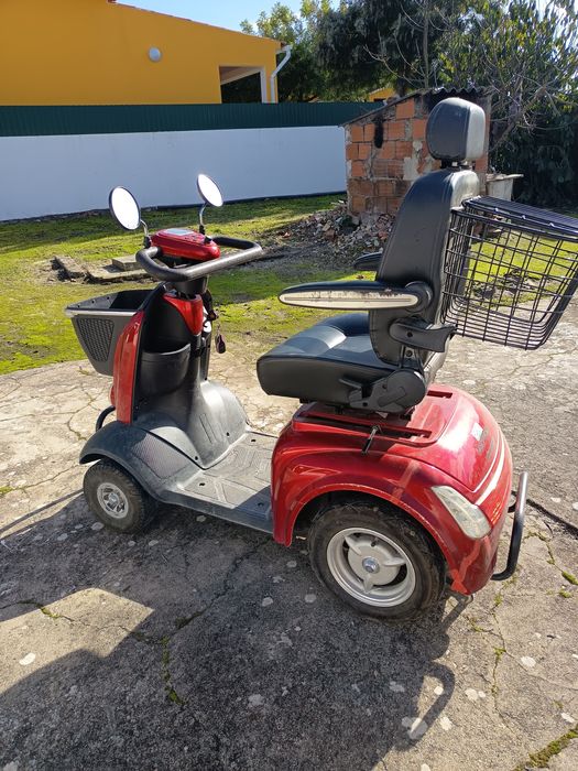 Scooter elétrica para idosos,motivo deixou de ser usada.