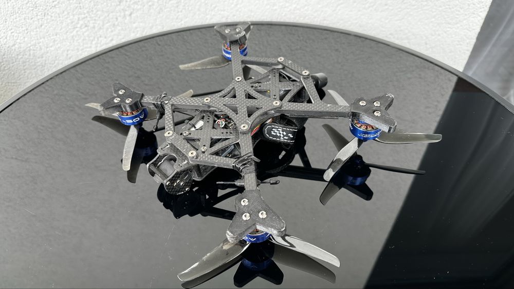 Dron FPV aos5 6S O3 elrs